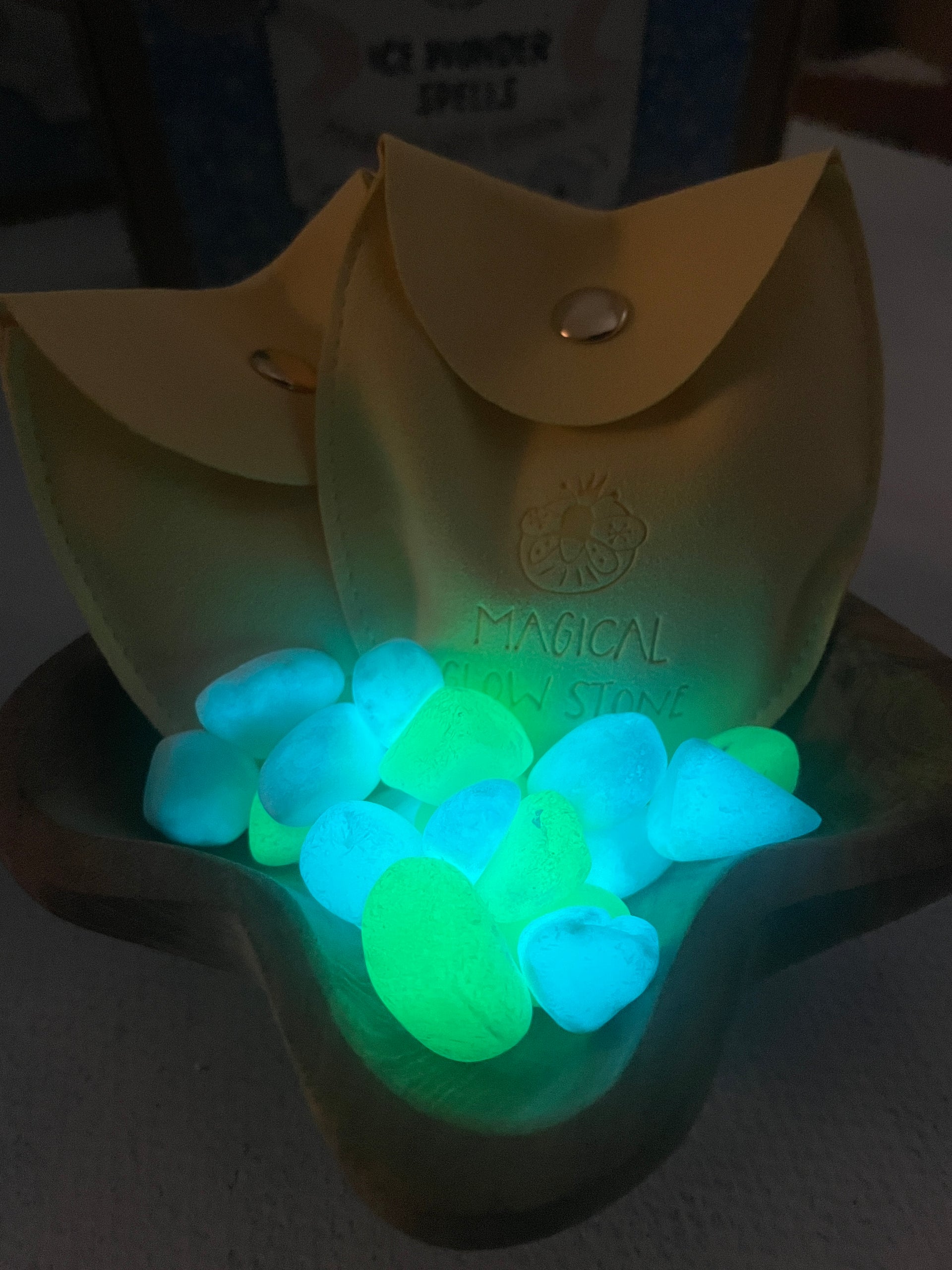 Limited Edition Glow Pebble Set